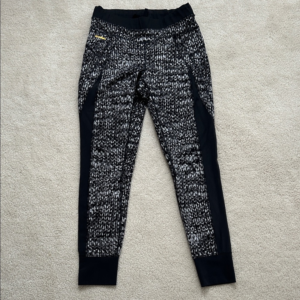 Lole Black and Gray Patterned Leggings - Size M